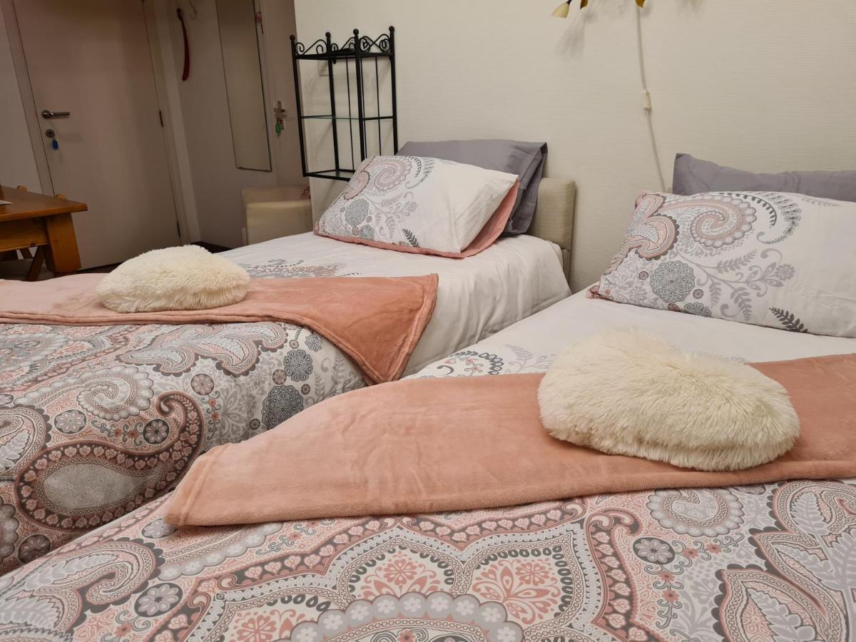 Neerpelt La Rose Bed & Breakfast エクステリア 写真