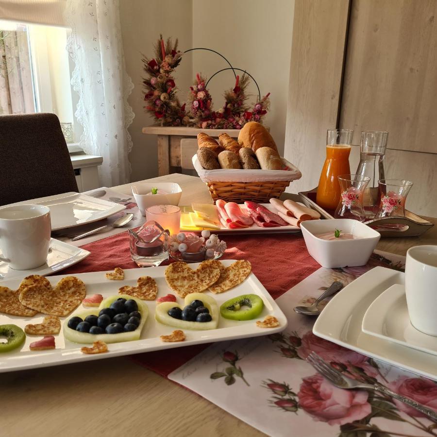 Neerpelt La Rose Bed & Breakfast エクステリア 写真