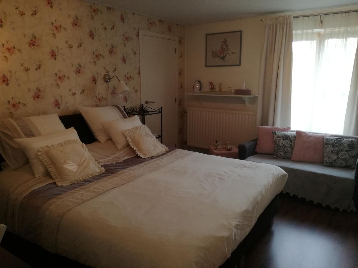 Neerpelt La Rose Bed & Breakfast エクステリア 写真