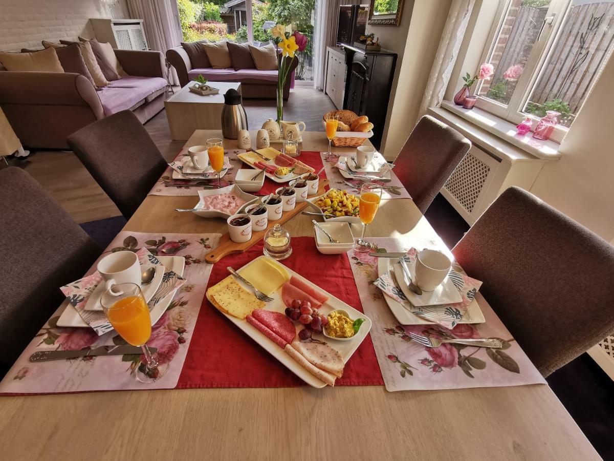 Neerpelt La Rose Bed & Breakfast エクステリア 写真